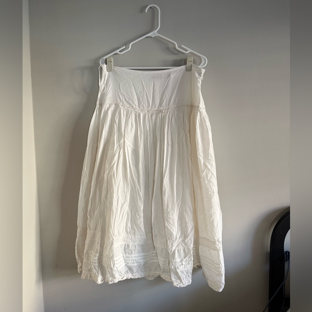 Valerie Stevens Cream A-Line Maxi Skirt